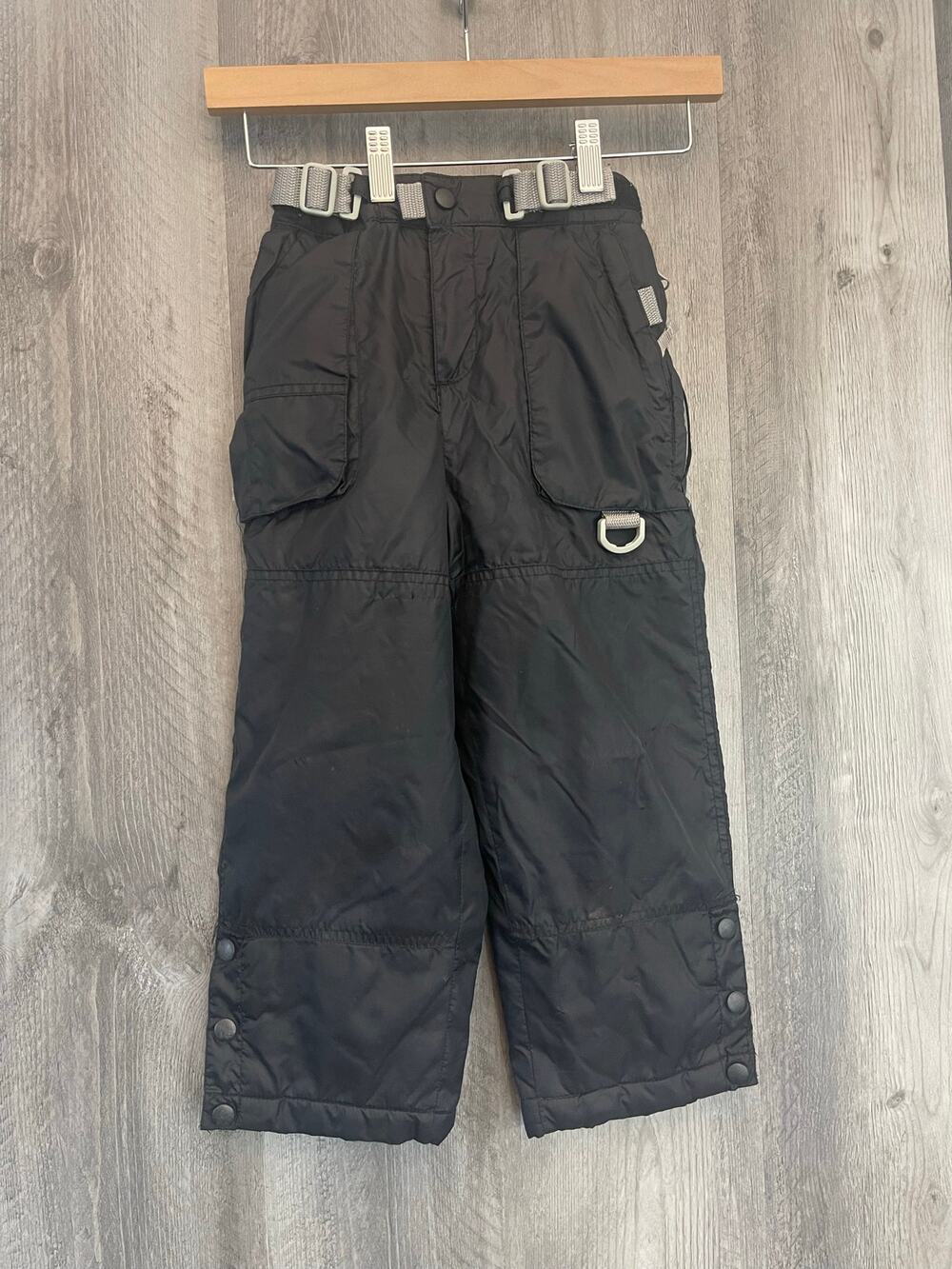 Athletech Boys 4/5 Black Insulated Snow Ski Pants Cargo Pockets Adjustable Waist